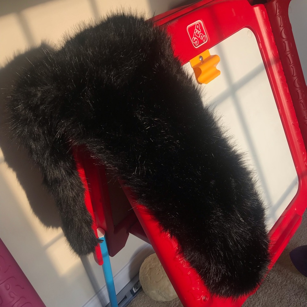 Black faux fur shawl